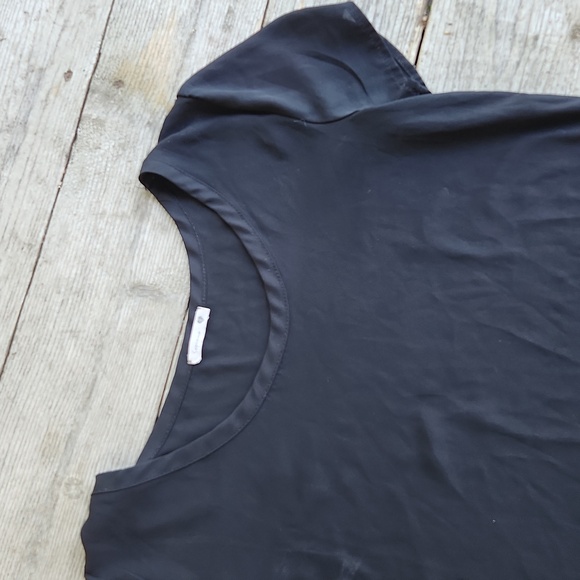 Soprano Small Black Semi Sheer T-Shirt Blouse High-Low Basic Workwear - Picture 2 of 4